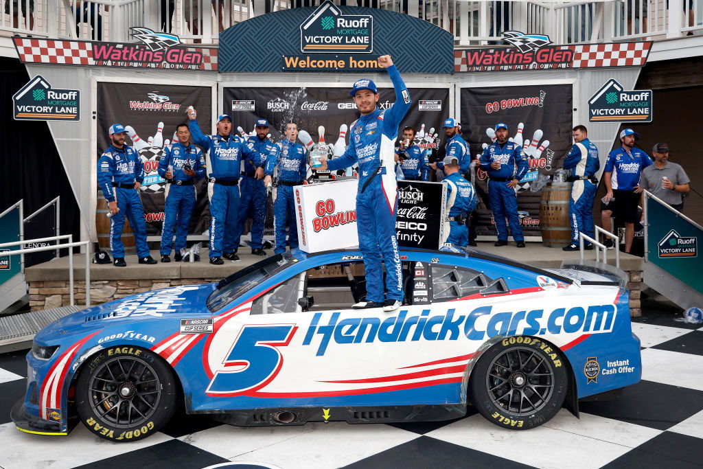 NASCAR at Darlington: Kyle Larson, Hendrick Motorsports Seek Back-to-Back Title Run